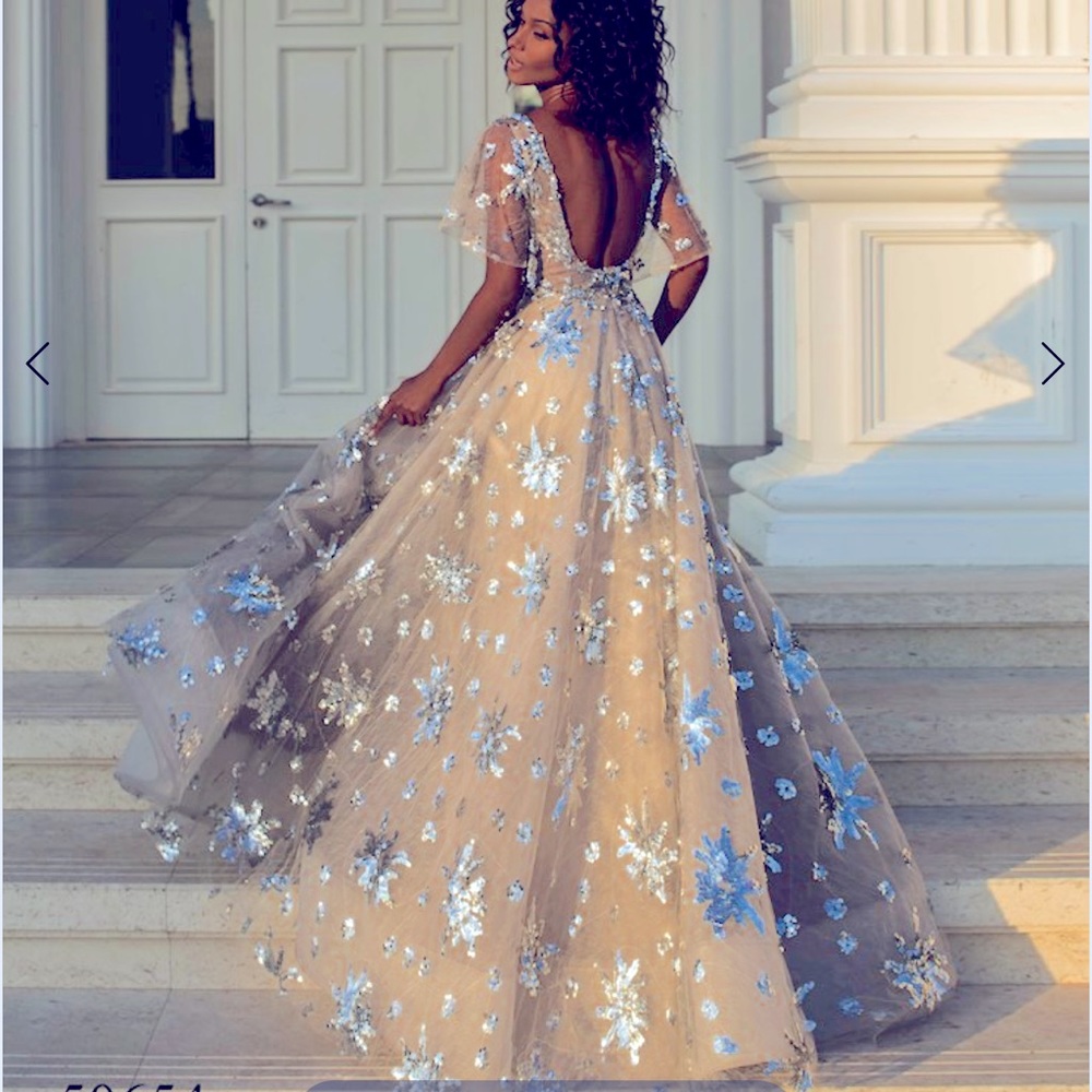 New! TarkEdiz gray ballgown, size 6.